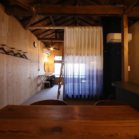 まちの別邸 緝 Shu Hostel Kochi  Exterior photo