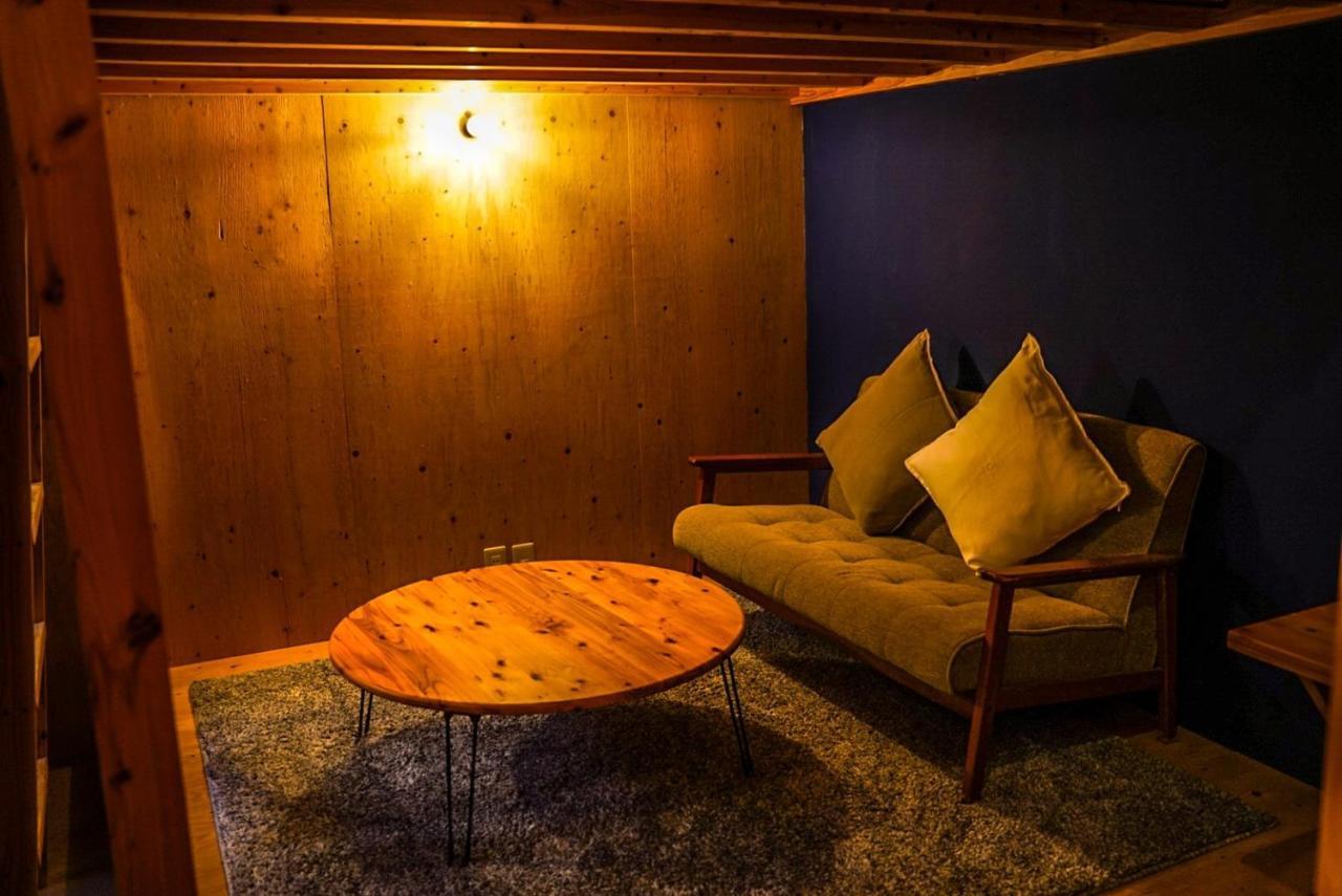 まちの別邸 緝 Shu Hostel Kochi  Exterior photo