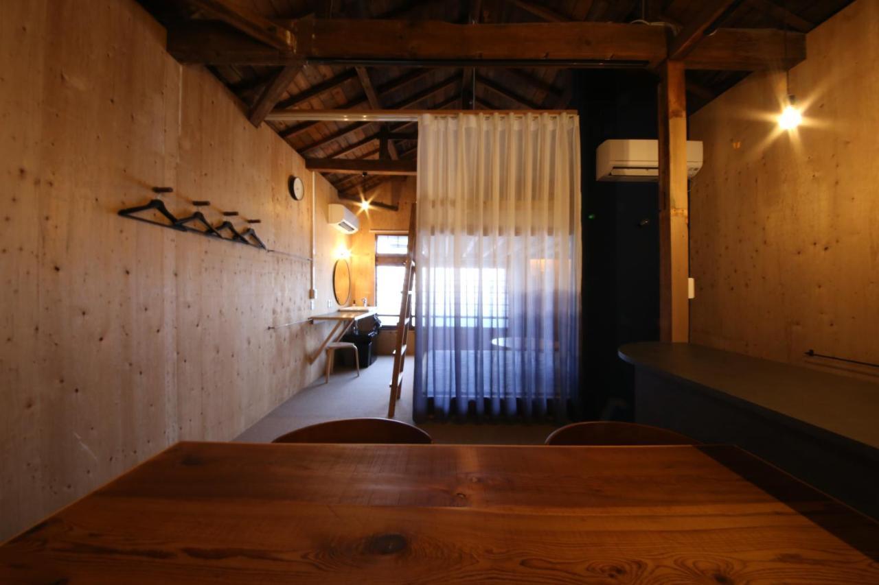 まちの別邸 緝 Shu Hostel Kochi  Exterior photo
